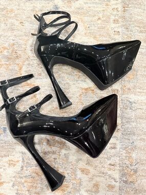 Jeffrey Campbell Black Patent Platform Strappy Mary Jane Heels
